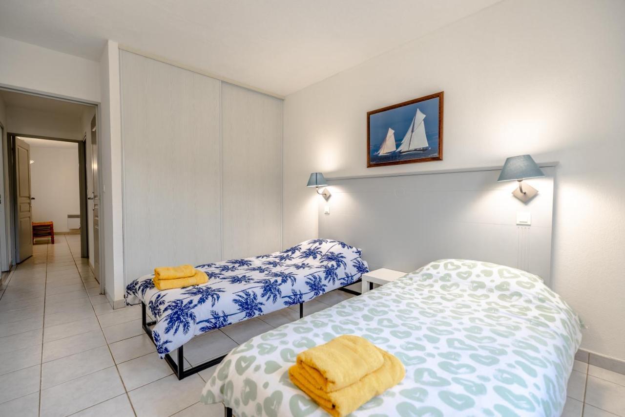 Superbe Appartement Avec Piscine Le Plan-de-la-Tour Exterior foto